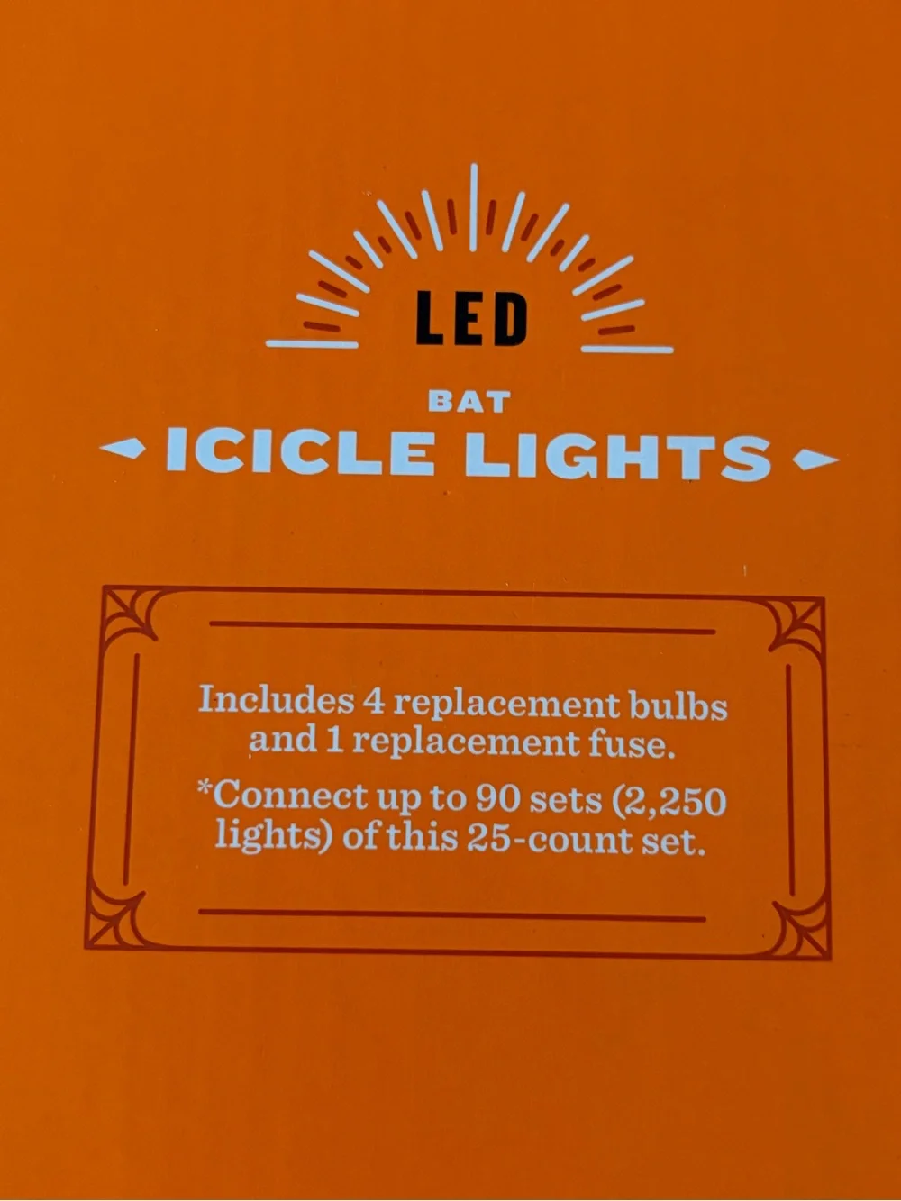 Hyde and Eek! Boutique 8 Bat Icicle Lights Halloween Decor NEW 6 Ft. Green 1 Set